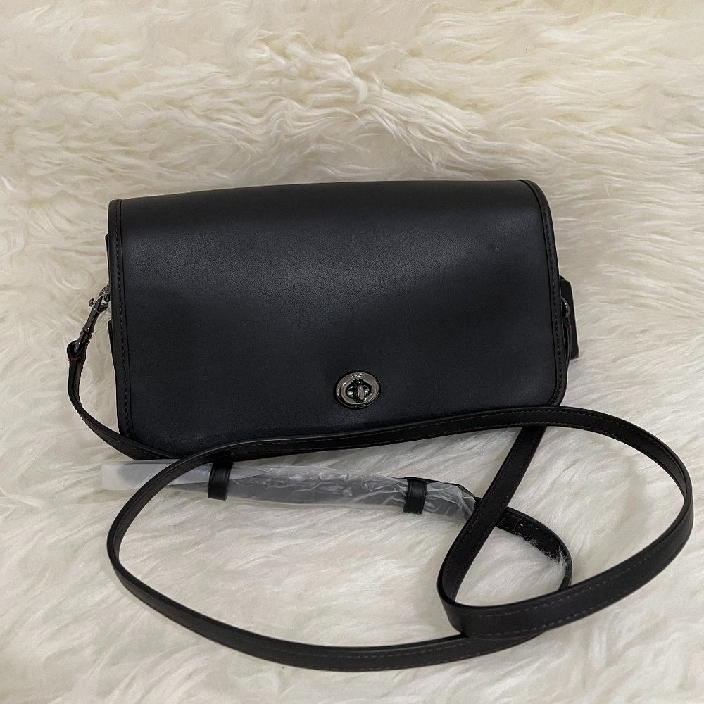 NEW Coach Black Turnlock Crossbody Bag
